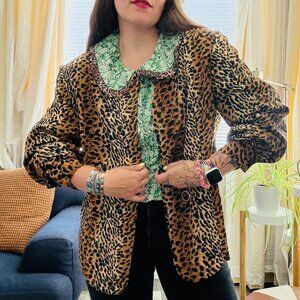 Vintage 80s 90s Bedford Fair Animal Print Button Down Jacket Blouse | Size L/XL